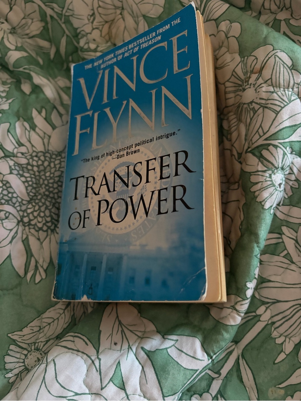 Vince Flynn "Transfer of Power" Paperback Thriller - Blue Cover
